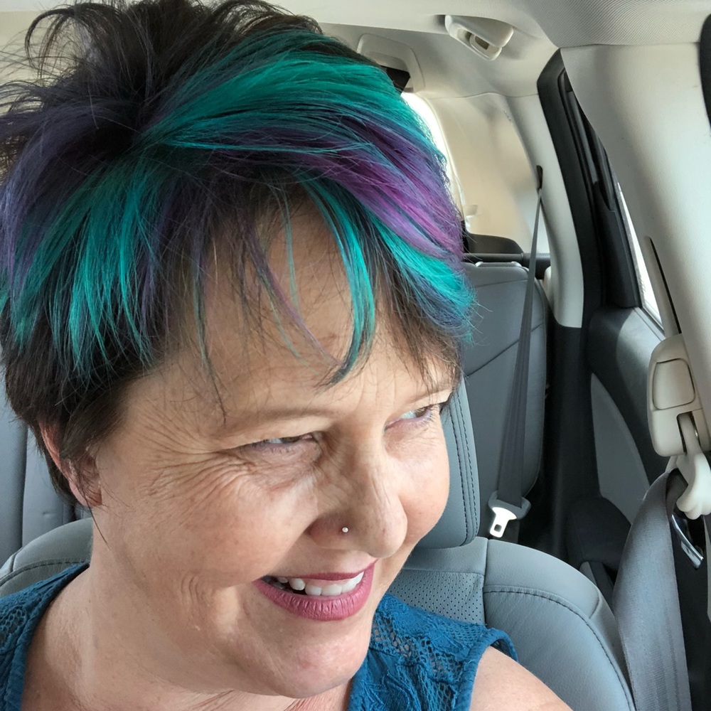 Meet your Posher, Carol